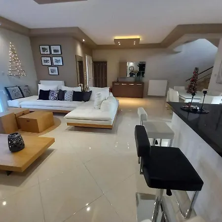 Homing Exclusive Luxury